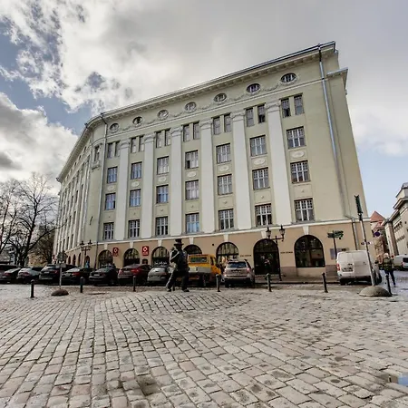Daily At Liberty Square With Jacuzzi And Free Parking Апартаменты *
