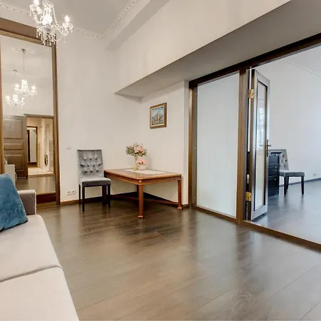 Apartamento Daily At Liberty Square With Jacuzzi And Free Parking